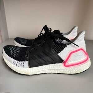 Adidas Women's Black and White Ultra Boost Athletic Shoes with Pink Accents